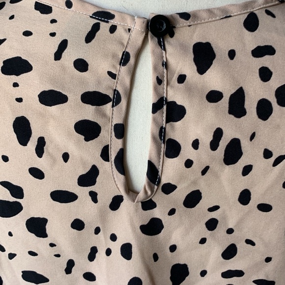 SHEIN Cheetah Blouse - Picture 5 of 6